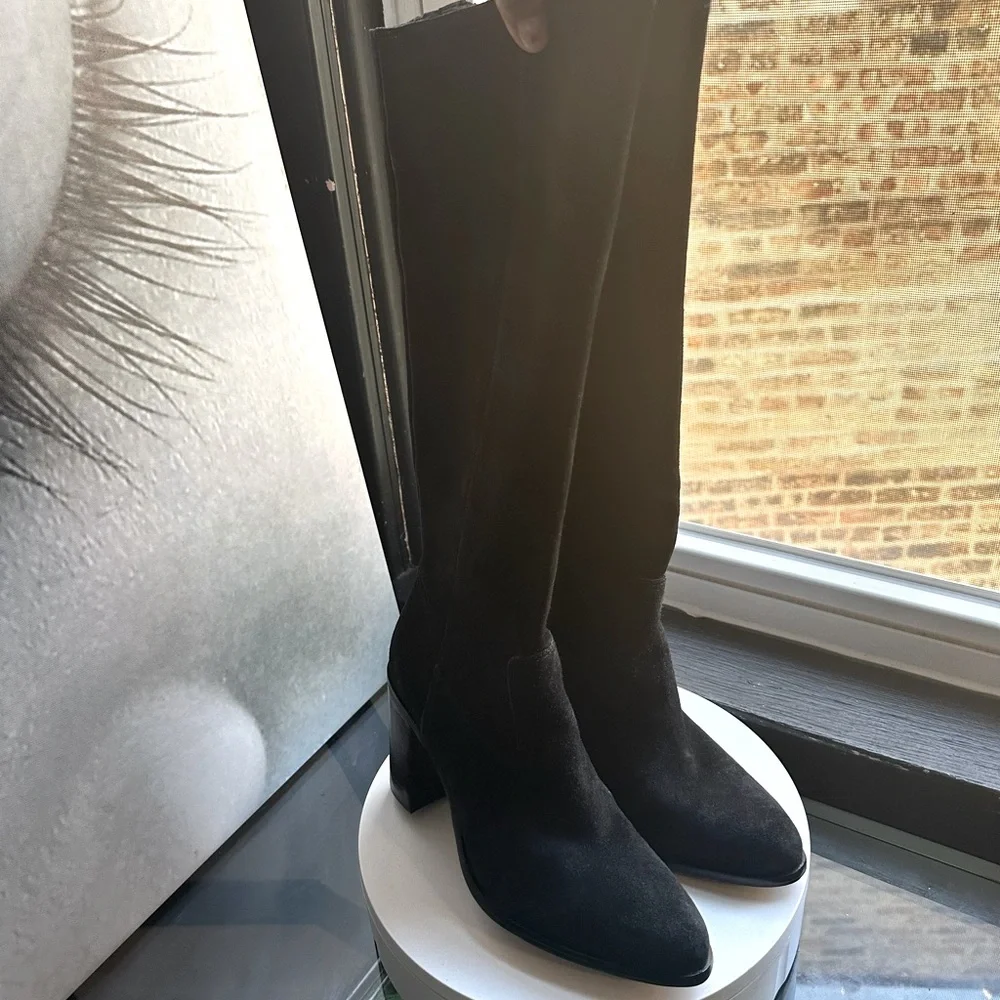 Vince Camuto vince camuto